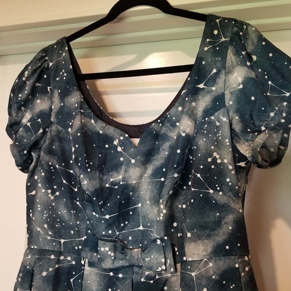 Modcloth Bea and Dot Universal Constellation dress 1X - Picture 2 of 5
